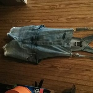 Size XXL jean overalls shorts with lace on bottom